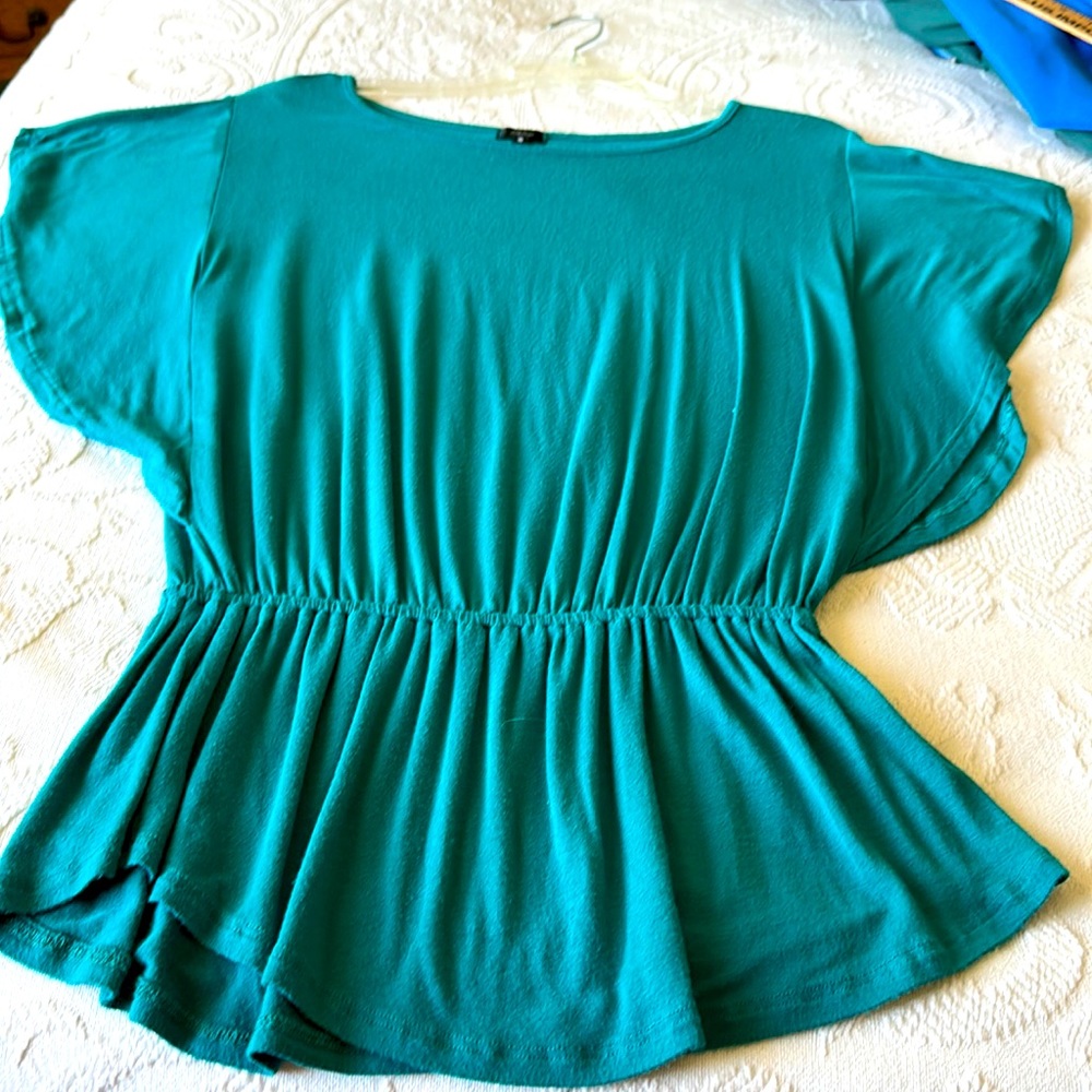 Cute top!